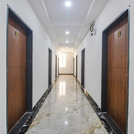 Fabhotel W Grand Suites - Nr Lanco Hills, Manikonda Haydarabad Dış mekan fotoğraf